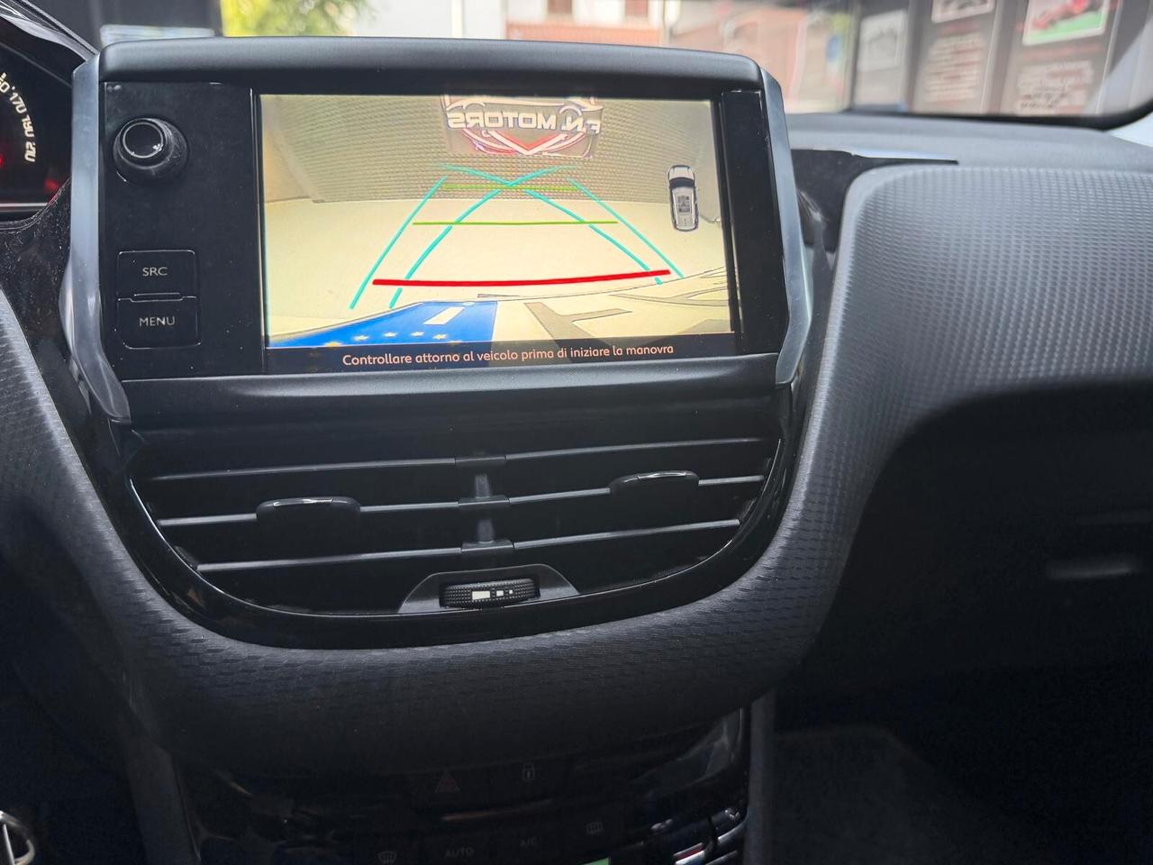 Peugeot 2008 BlueHDi 100 Allure