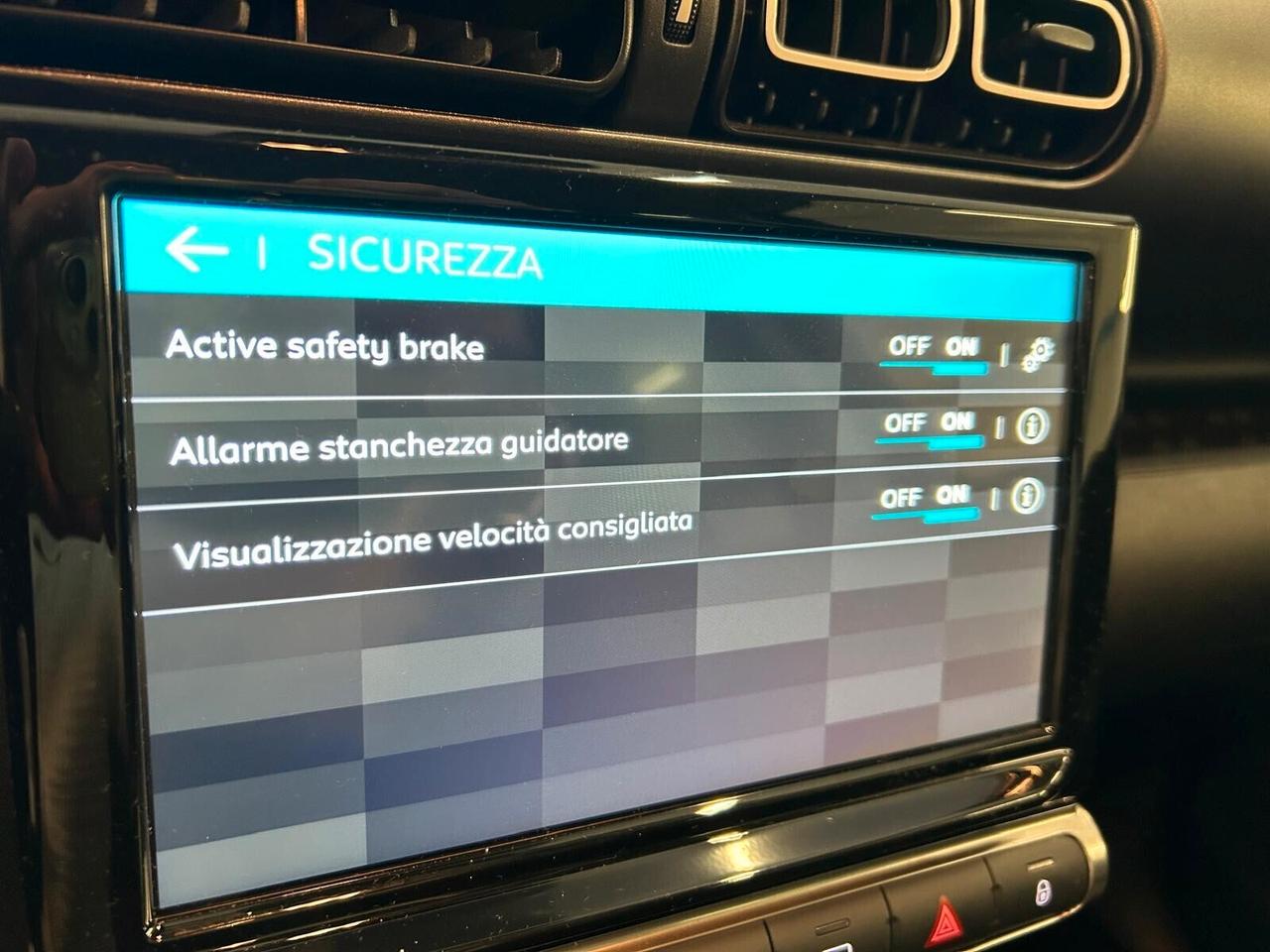 Citroen C3 Aircross SHINE PACK PureTech 130 EAT6 SPOTICAR