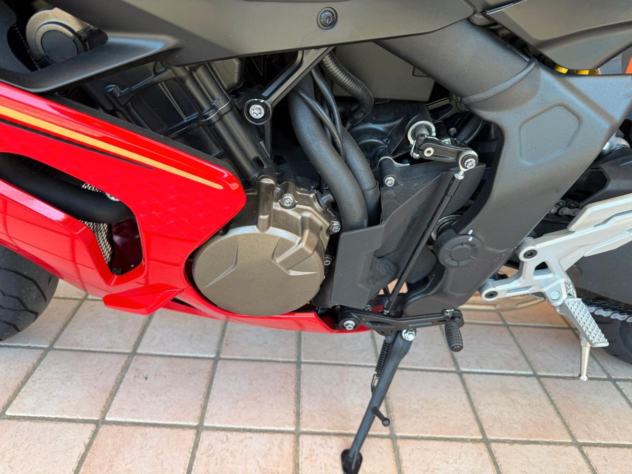 Qj Motor SRK 800RR