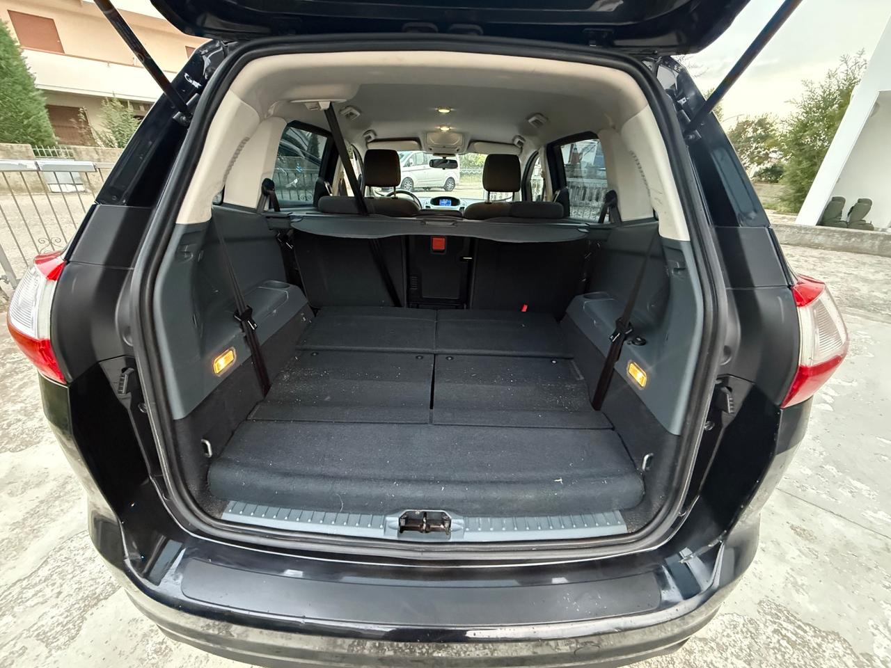 Ford Grand C-Max 7POSTI 1.6 TDCi POCHI KM UNICA
