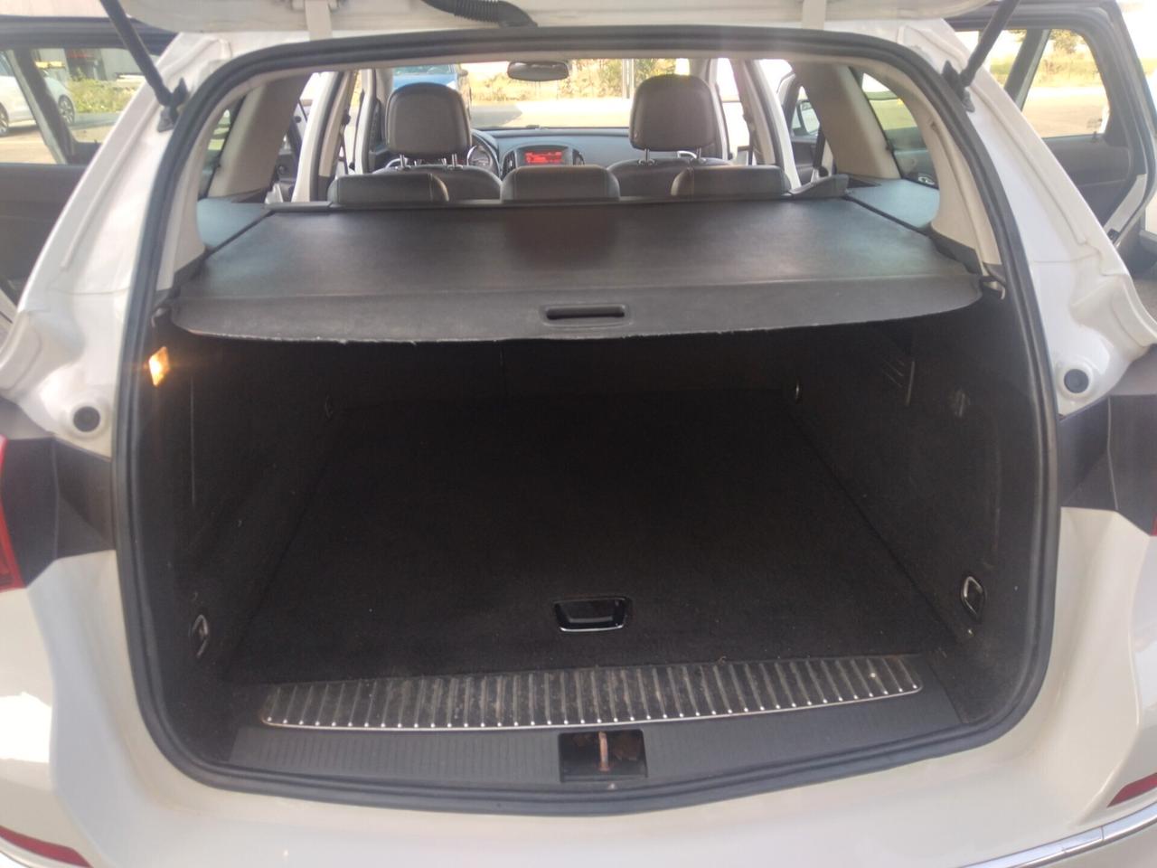 Opel Astra 1.6 CDTI EcoFLEX S&S Sports Tourer Cosmo x neopatentati