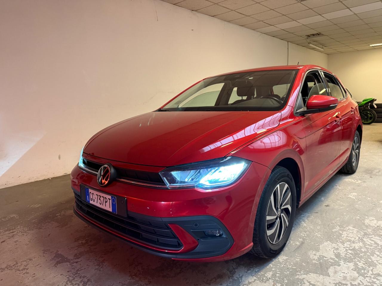 VOLKSWAGEN POLO 1.0 TSI 5p. 95 cv turbo NEOPATENTATI