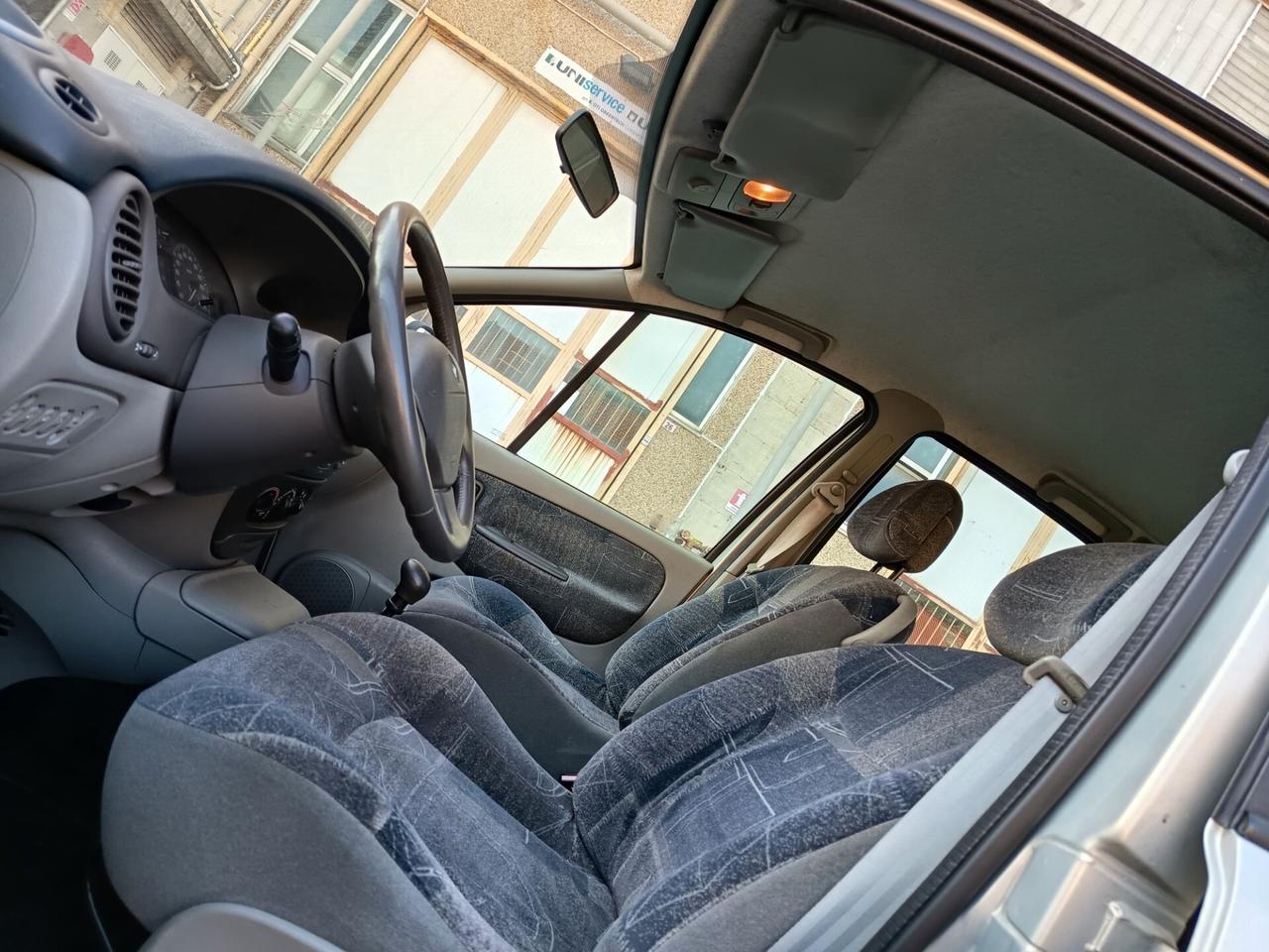 Renault Megane Mégane Scénic 1.6 16V cat RXE