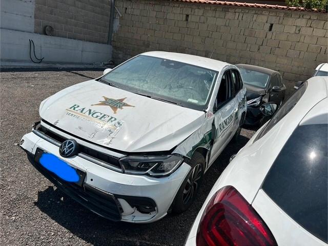 Volkswagen Polo incidentata sinistrata 2022
