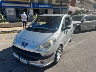 Peugeot 1007 1.4 HDi Trendy