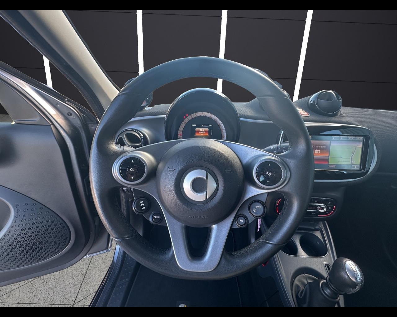 SMART forfour 2ªs. (W453) - forfour 90 0.9 Turbo Passion LED NAVI TETTO