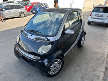 Smart ForTwo 700 coupé pure (37 kW)