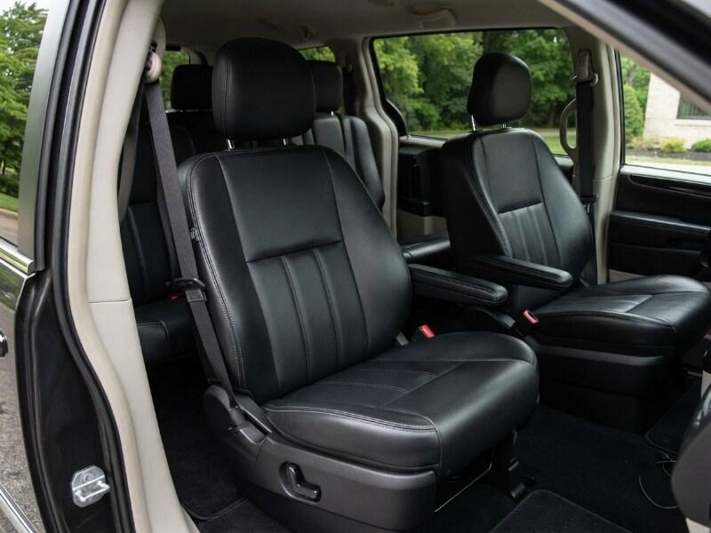LANCIA Voyager Voyager 2.8 Turbodiesel Silver 1...
