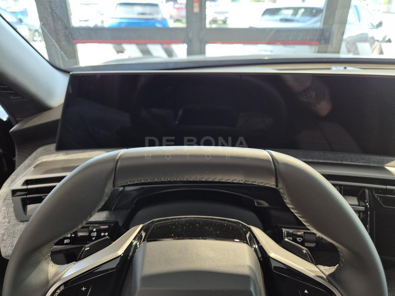 Peugeot 3008 73 kwh allure 210cv