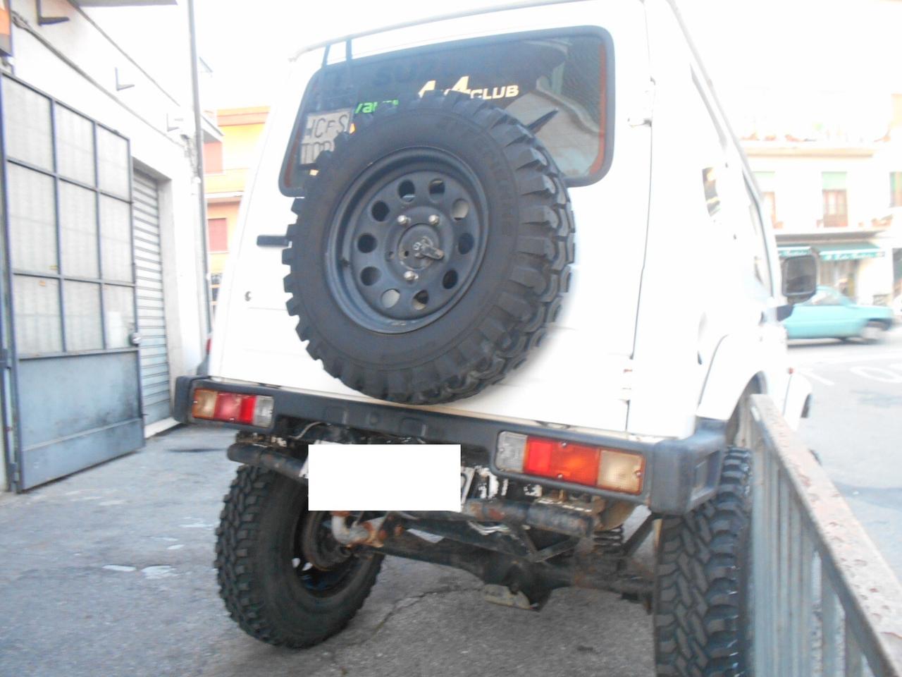 SUZUKI SAMURAI