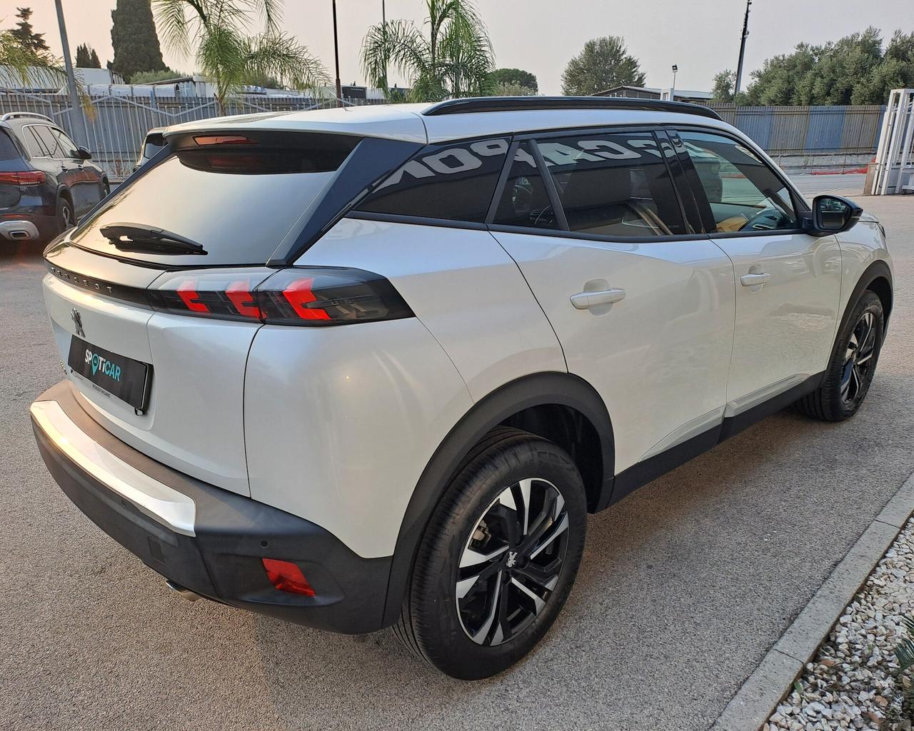 Peugeot 2008 1.5BlueHDi 130 EAT8 GT 2023