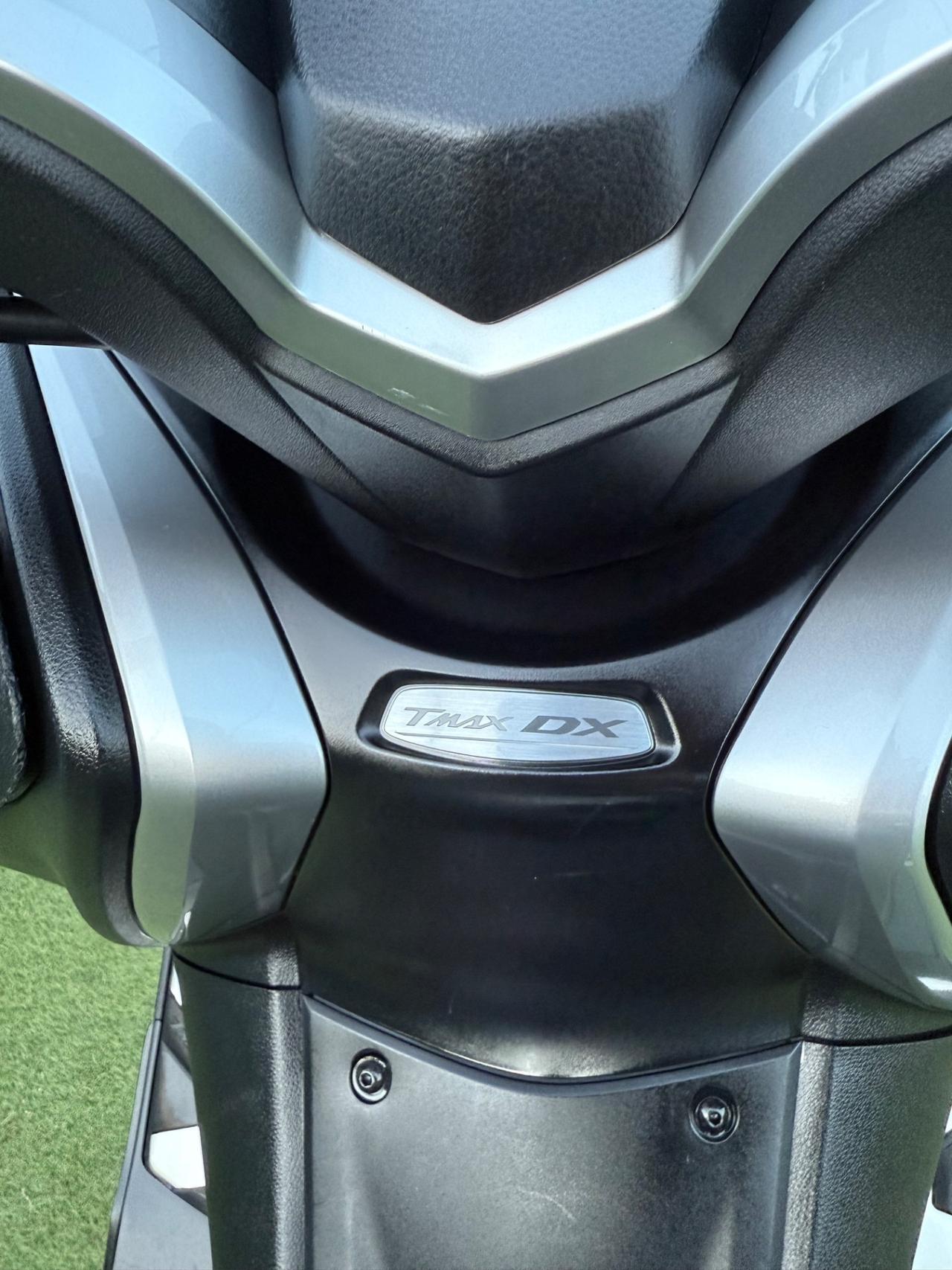 Yamaha T Max 2017 530 DX FULL AKRAPOVIC