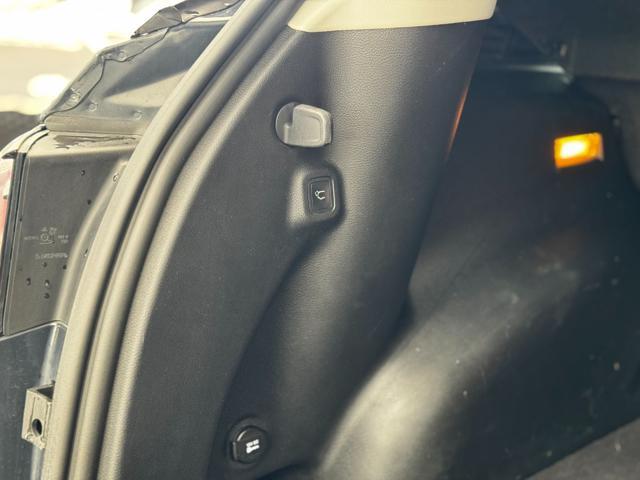 JEEP Compass 1.6 M-Jet Limited (Pelle/CarPlay/Beats/Xeno)