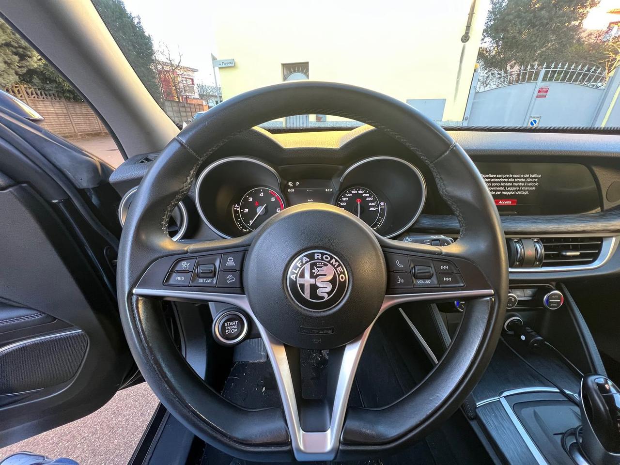 Alfa Romeo Stelvio 2.2 Business #8034