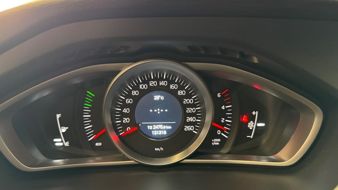 Volvo V40 D2 Momentum 2.0 120 Cv-2016
