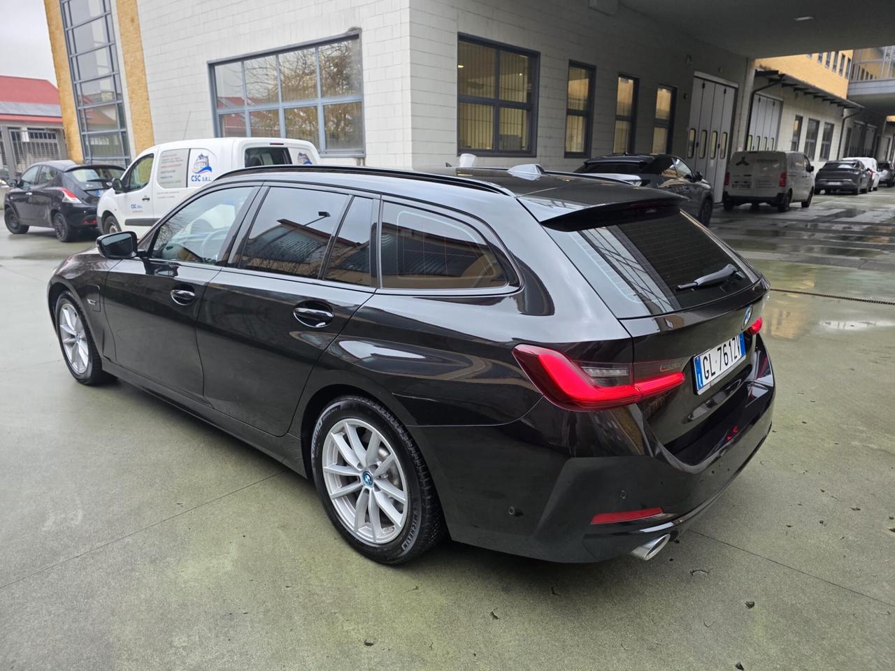 Bmw 320 330e xDrive Touring