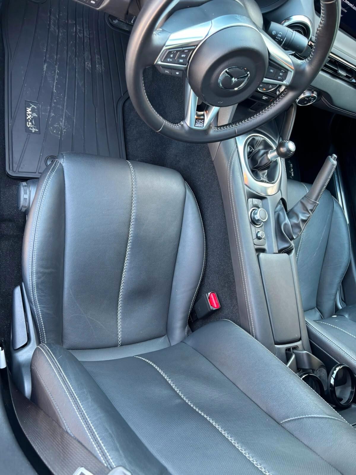 Mazda MX-5 1.5L Skyactiv-G RF Homura