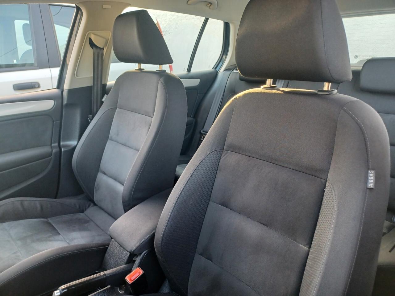 Volkswagen Golf 2.0 TDI 5p. Highline UNICO PROP
