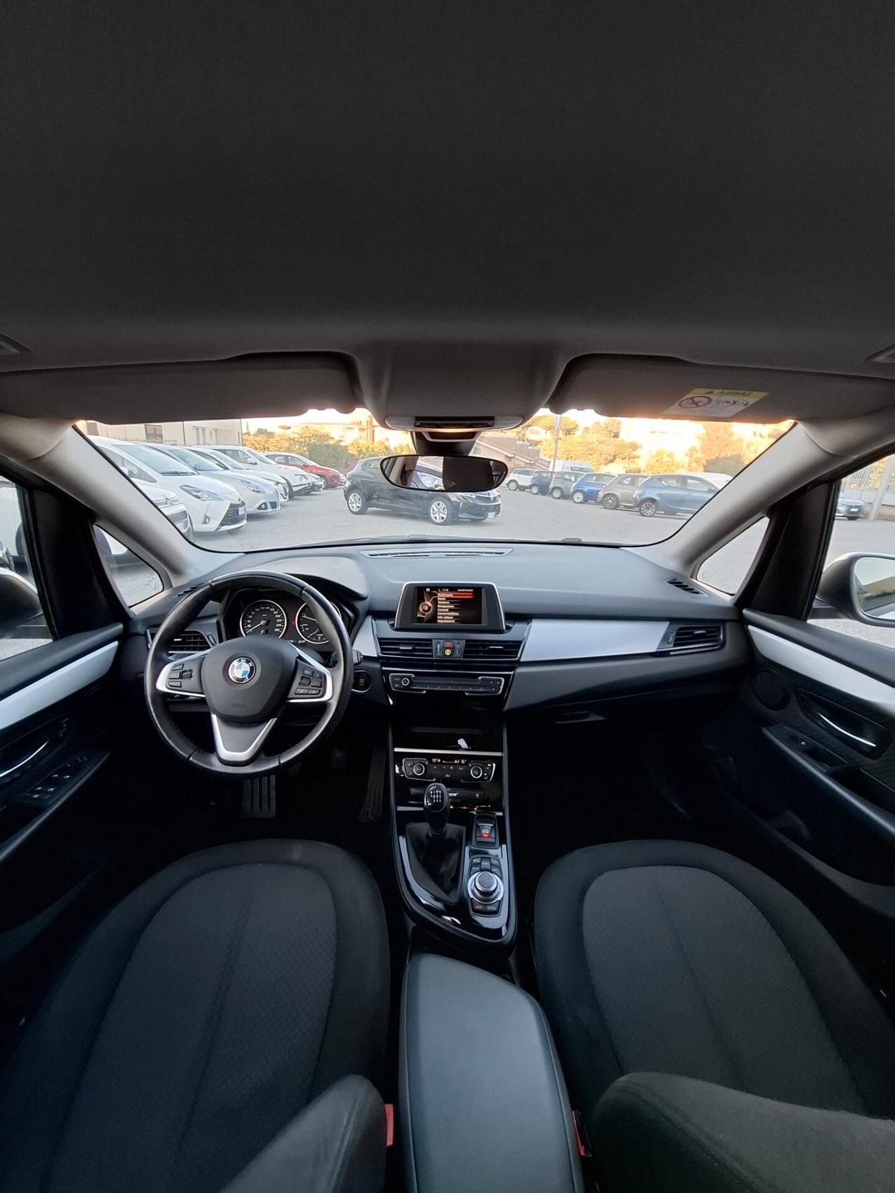 Bmw 2er Active Tourer 218d Advantage - 2015