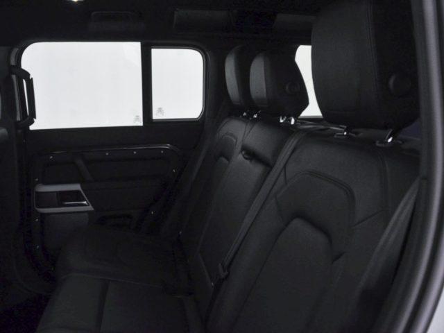 LAND ROVER Defender 110 3.0d i6 mhev SE awd 200cv auto - AUTOCARRO N1