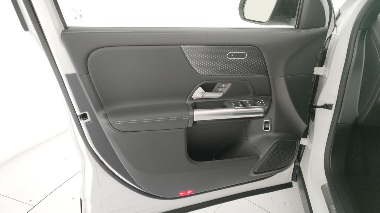 Mercedes-Benz GLA 200 d Automatic 4MATIC