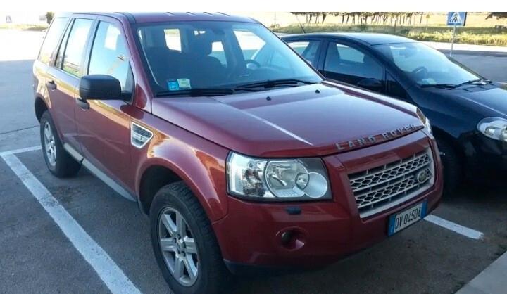 Land Rover Freelander 2A 2.2 TD4 S.W. HSE 160CV PERFETTO IN TUTTO