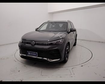 VOLKSWAGEN Tiguan III 2024 - Tiguan 2.0 tdi R-Line 150cv dsg