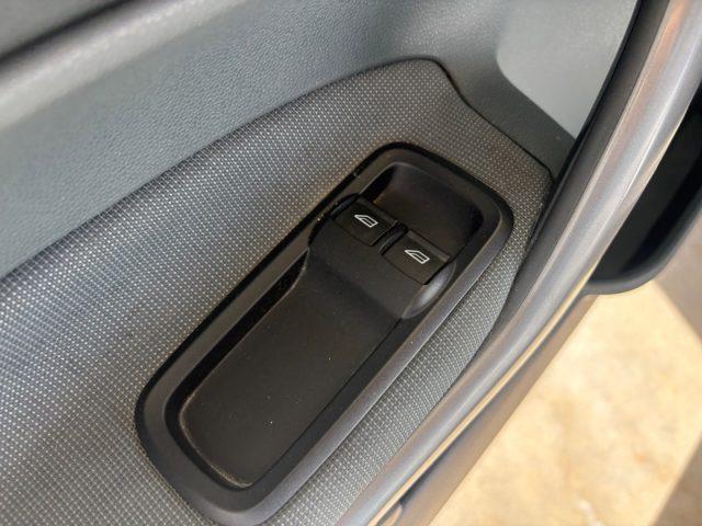 FORD Fiesta 1.2 82CV 5 porte OK NEOPATENTATI EURO 5 BENZINA