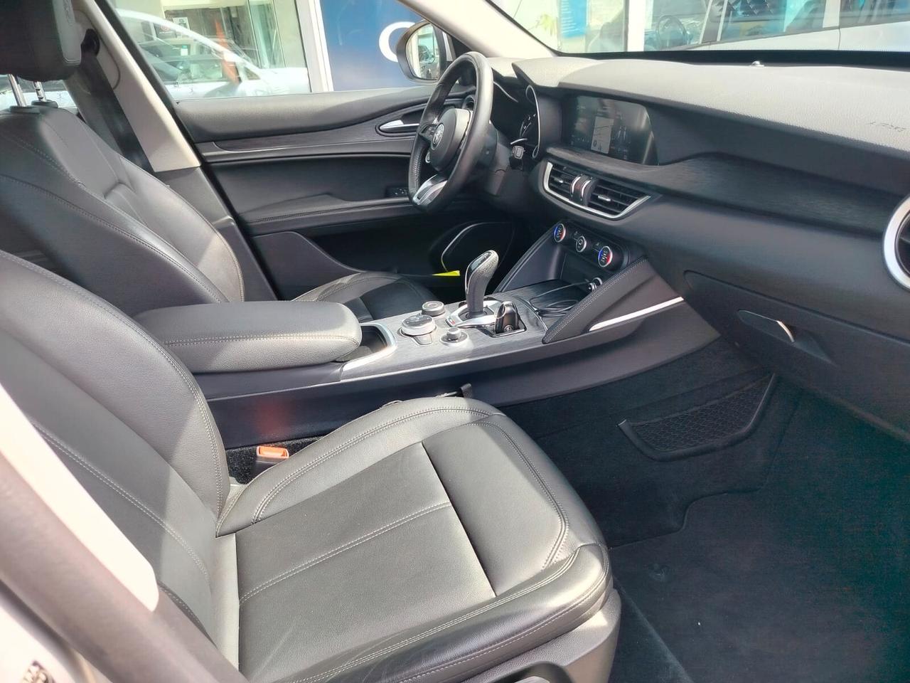 Alfa Romeo Stelvio 2.2 Turbodiesel 190 CV AT8 RWD Executive