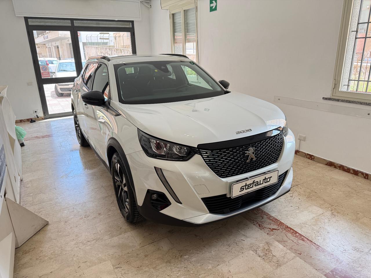 Peugeot 2008 BlueHDi 110 S&S Allure