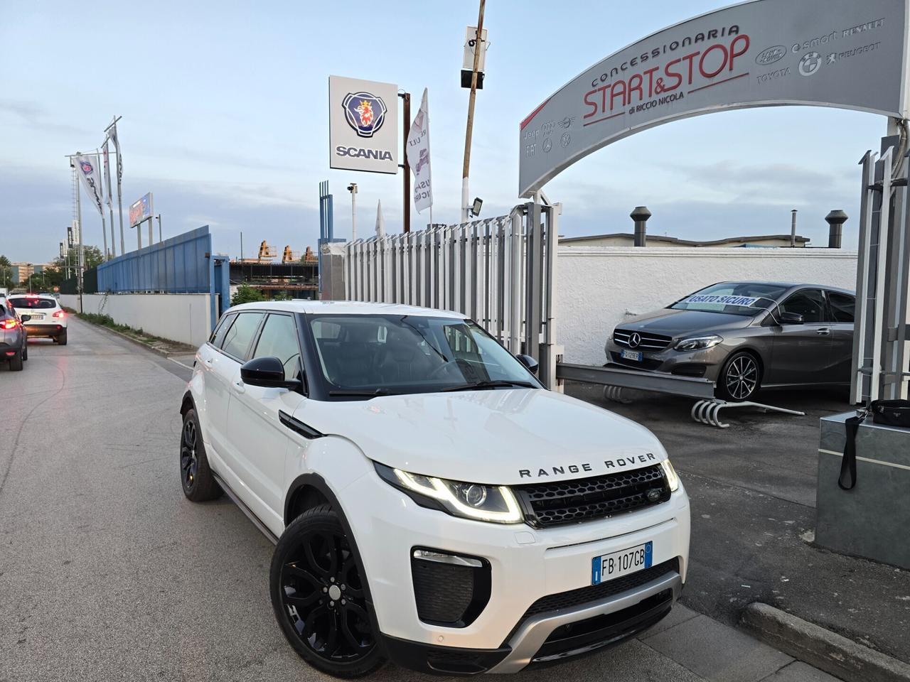 Land Rover Range Evoque 2.0 TD4 150cv 5p. Dynamic