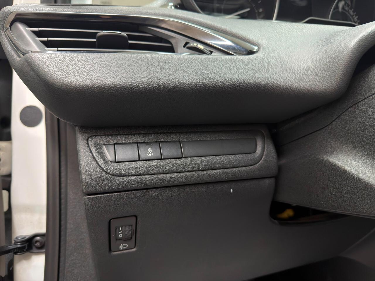 Peugeot 208 BlueHDi 75 3 porte Allure