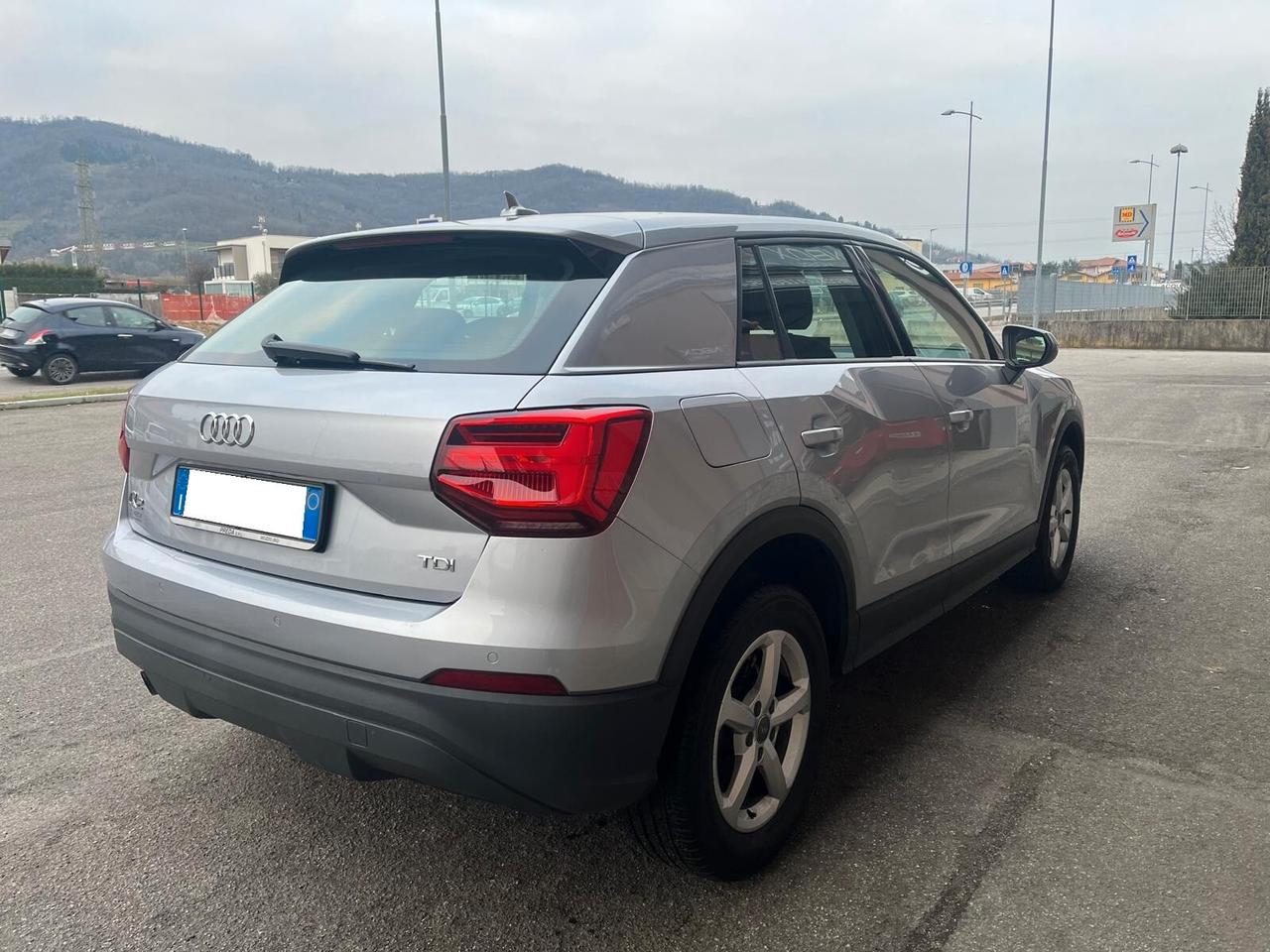 Audi Q2 1.6 TDI S tronic Business