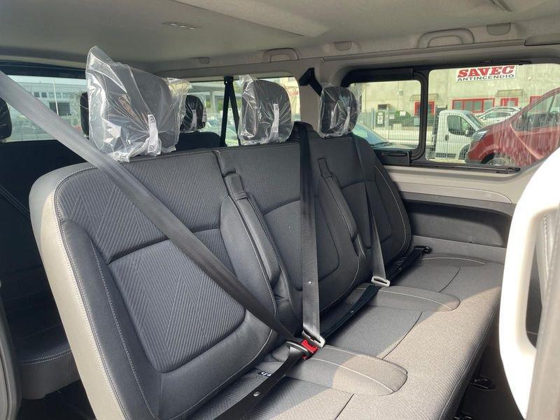 Renault Trafic passenger 2.0 Blue dci 150cv L2H1 Equilibre