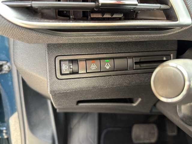 Peugeot 3008 BlueHDi 130 S&S EAT8 Allure Pack