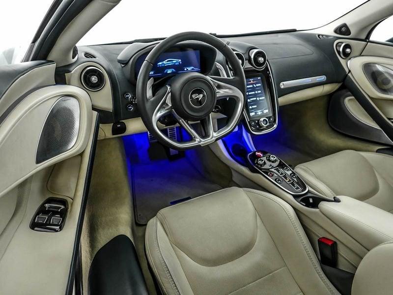 McLaren GT GT - McLaren Milano