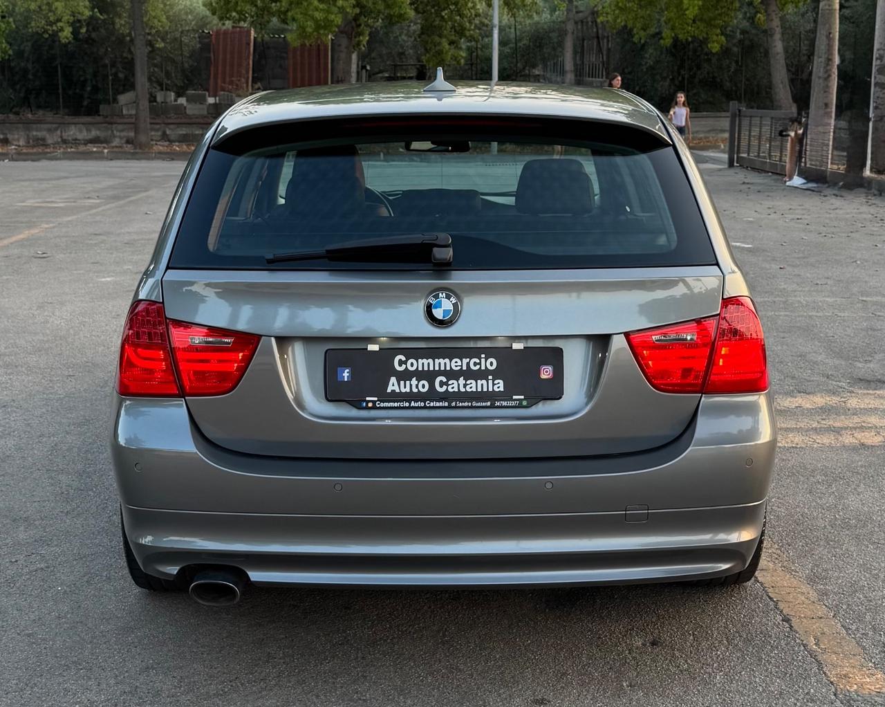 Bmw 320D INTERNI IN PELLE/NAVI/XENO