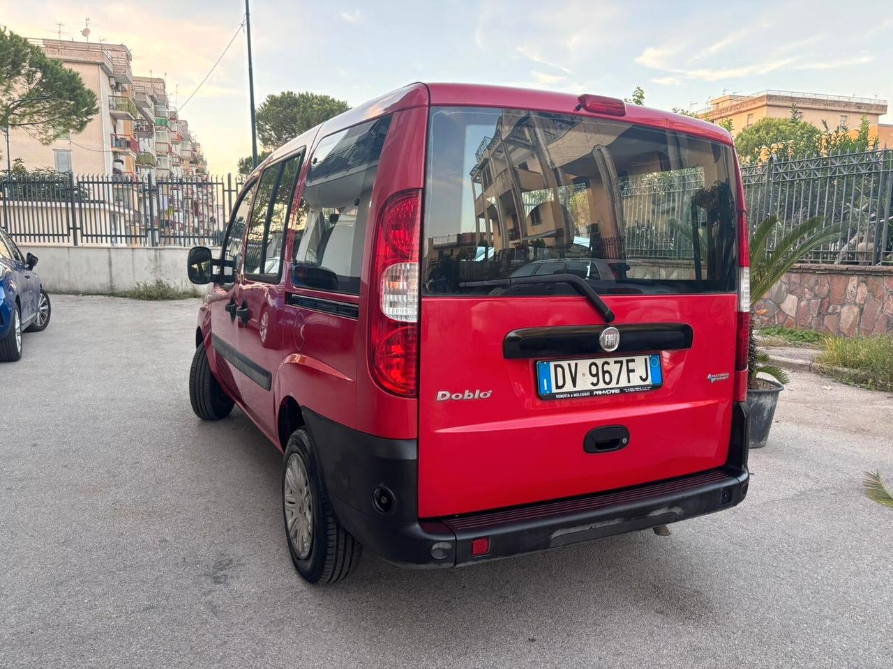 Fiat Doblo Doblò 1.6 16V Natural Power Active CON RINNOVO REVISIONE METANO ALL'ACQUISTO