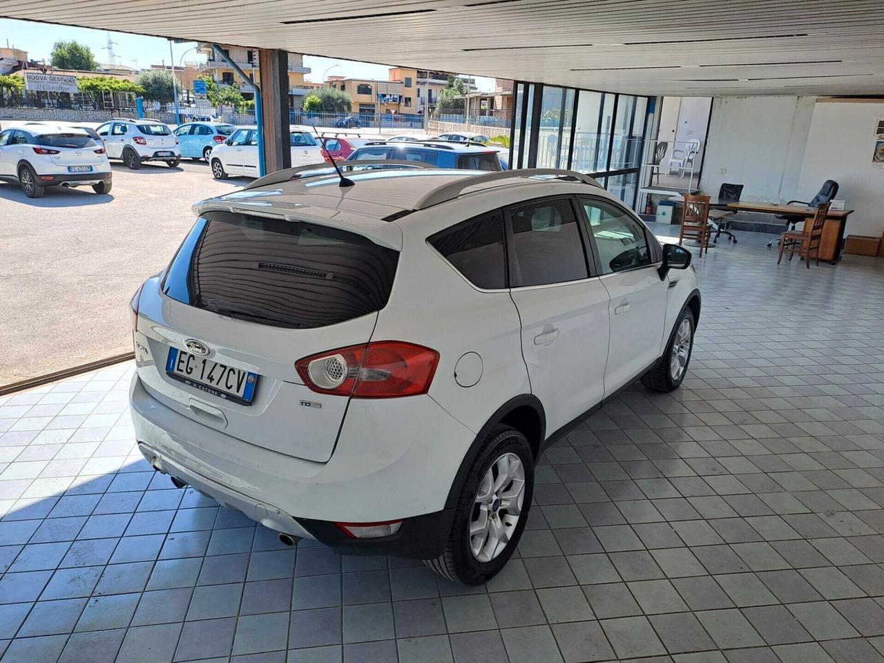 Ford Kuga 2.0 TDCi 140 CV 2WD Titanium DPF
