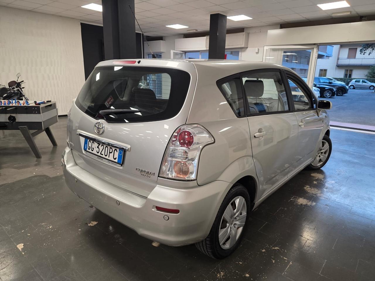 Toyota Corolla Verso 1.6 16V MY'08