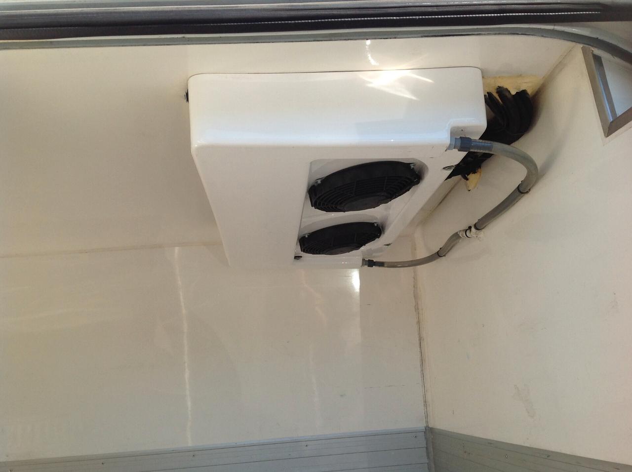 Renault Master 2.3 dCi Frigo incidentato