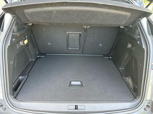 PEUGEOT 3008 BlueHDi 130 S&S EAT8 GT LINE UNIPRO !!