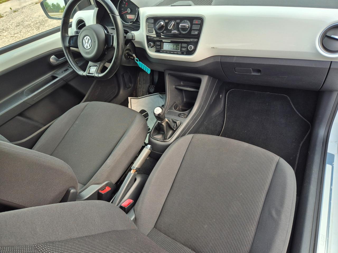 Volkswagen up! 1.0 75 CV 3p. white