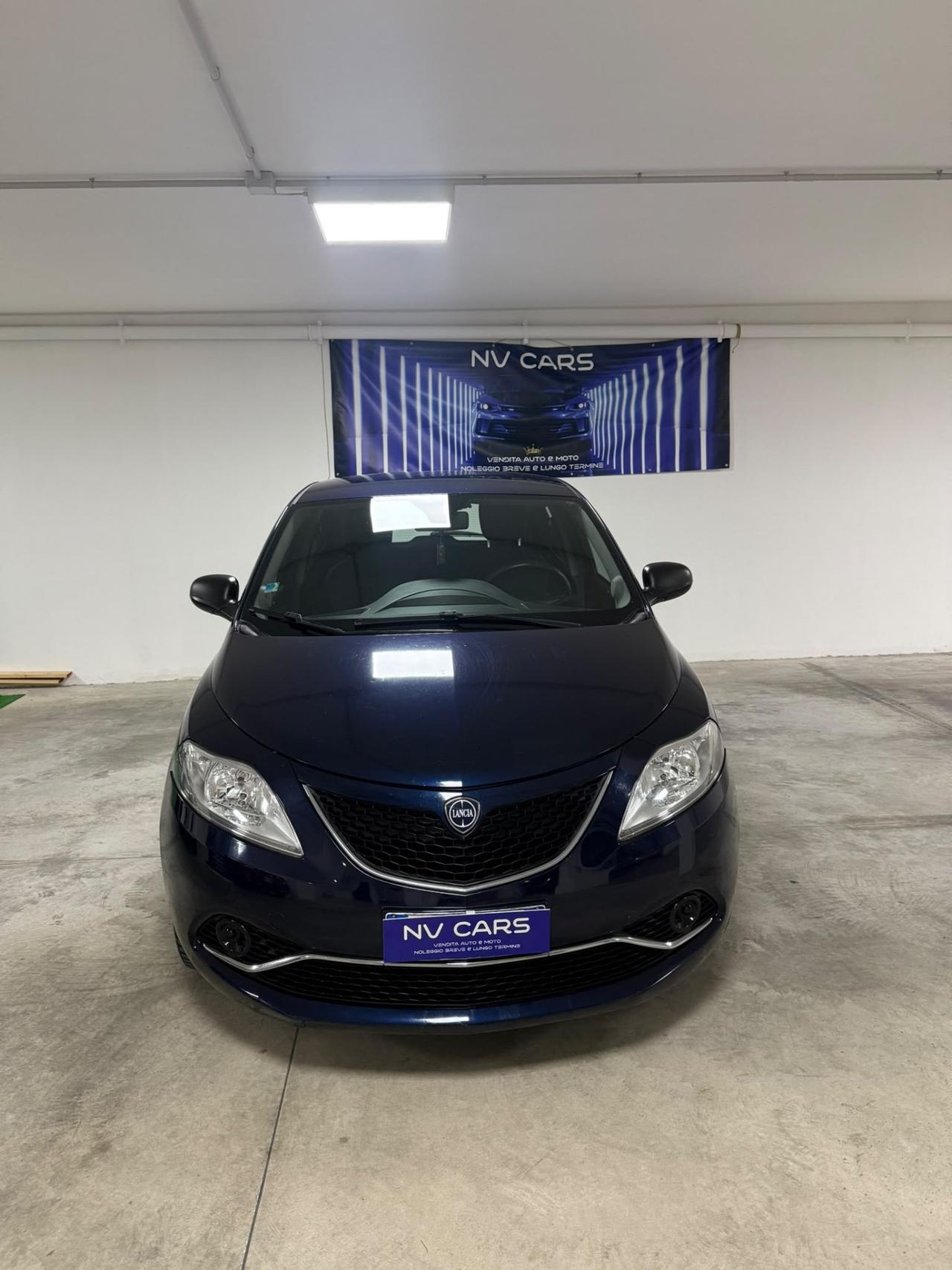 Lancia Ypsilon 1.2 69 CV 5 porte GPL Ecochic Platinum