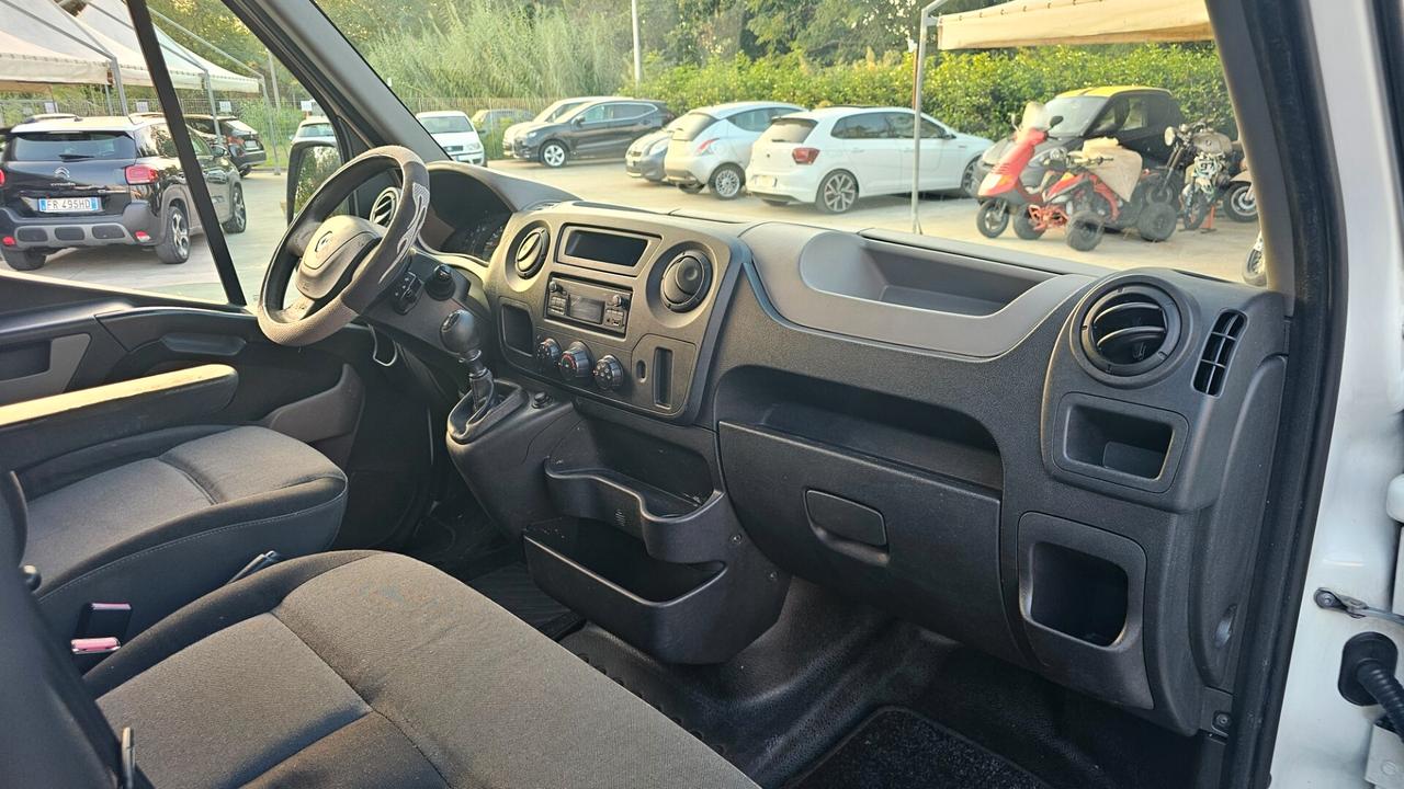 Renault master 2.3 dci 125 furgone autocarro 3 posti
