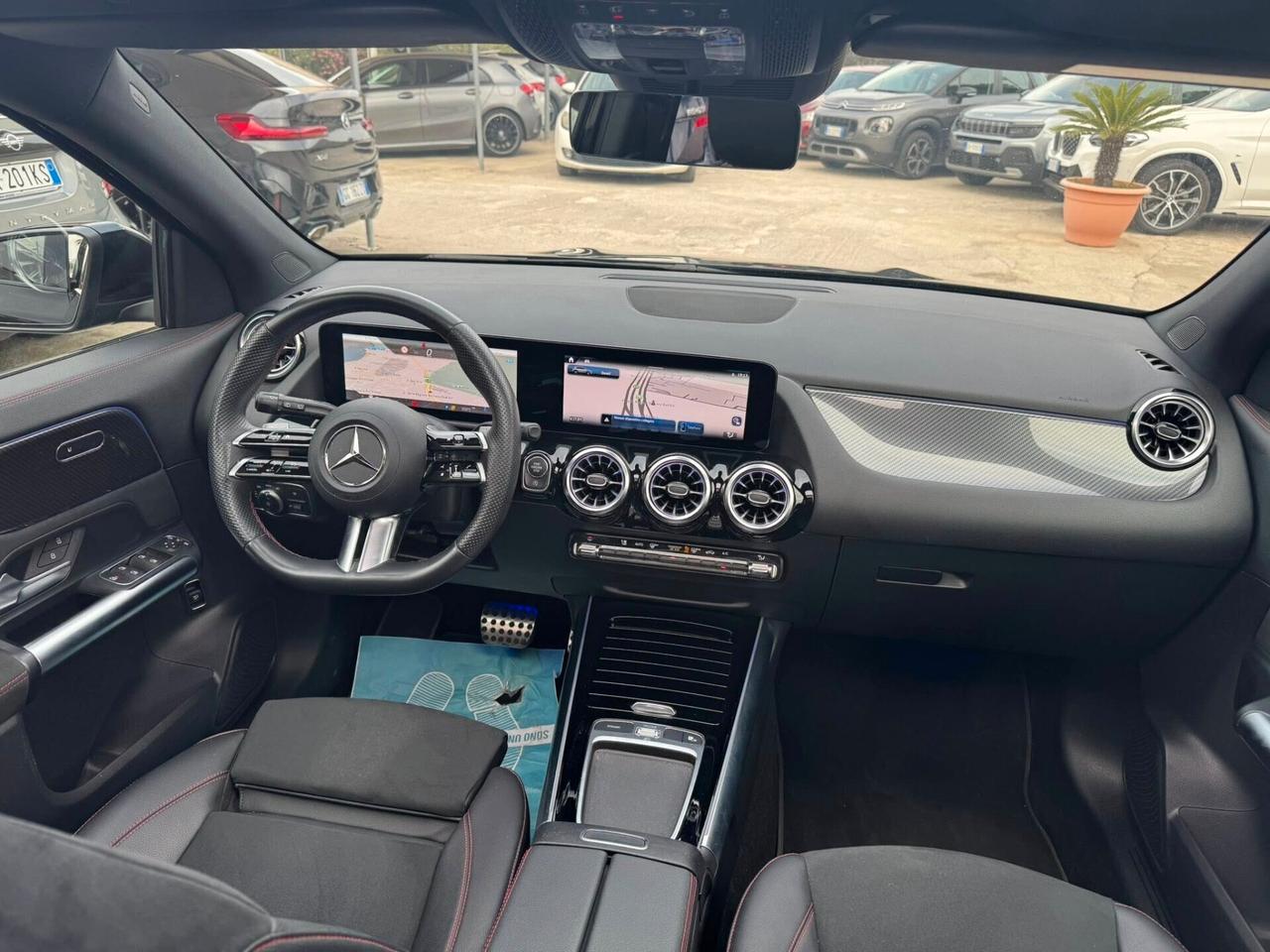 MERCEDES GLA200d PREMIUM PLUS AMG LINE