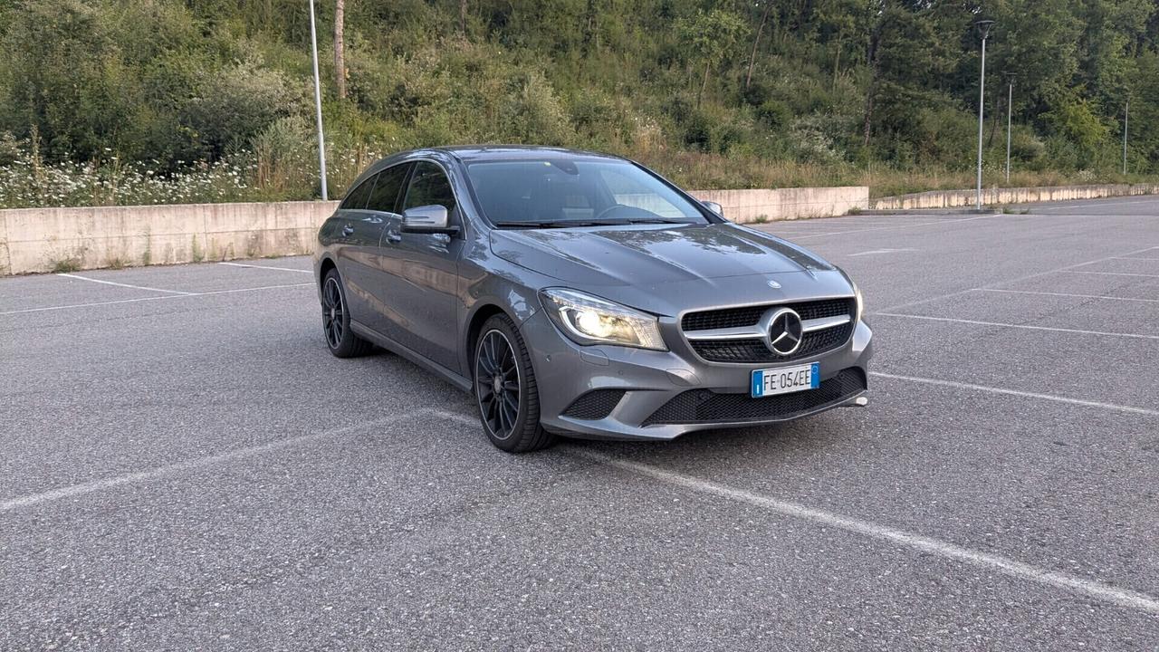 Mercedes-benz CLA 220 Automatic Sport Night