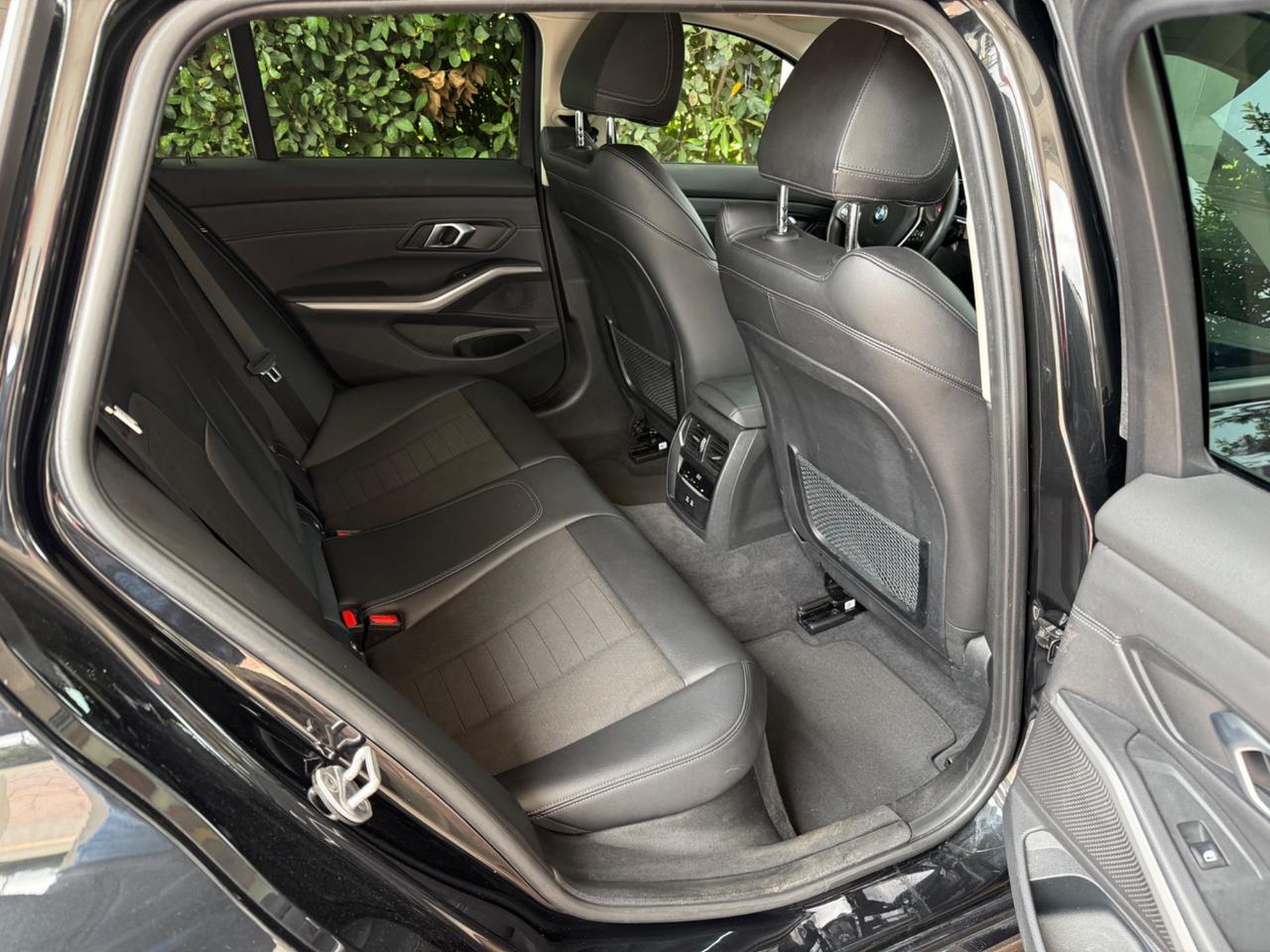 Bmw 318 318d 48V Touring Business Advantage