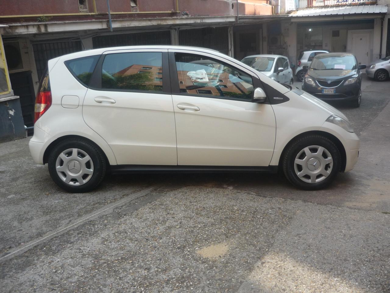 Mercedes-benz A 160 A 160 BlueEFFICIENCY
