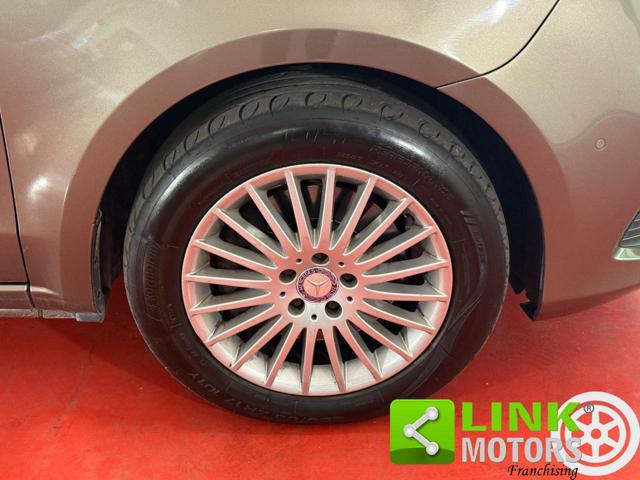 MERCEDES-BENZ V 250 d Automatic 4Matic Executive Long 8 POSTI